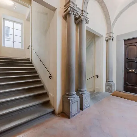 Palazzo Bartolommei Dimora Storica Centralissima Apartment *