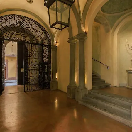 Palazzo Bartolommei Dimora Storica Centralissima Apartment Florence