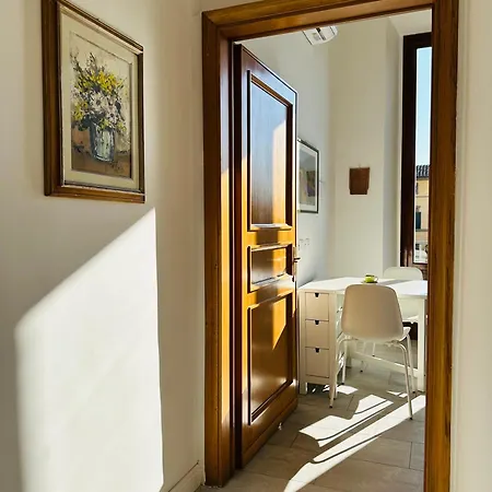Apartment Poggi 7 Florenz
