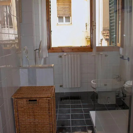 Wine House - Salutati Apartment