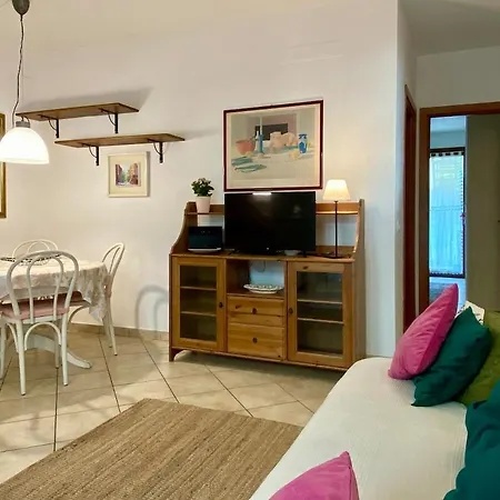 Jasmine House Apartment