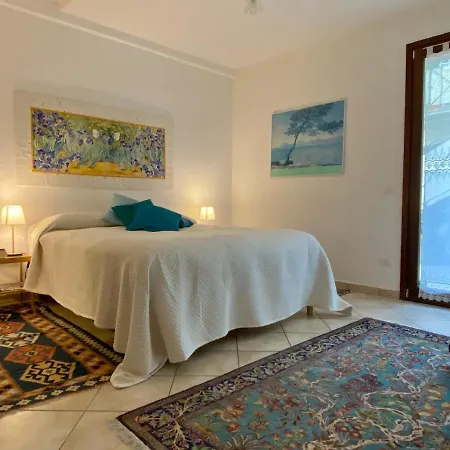 Jasmine House * Florence