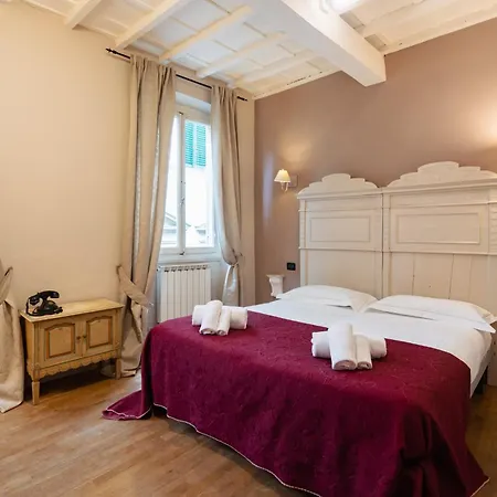 Santa Croce Retreat Florence