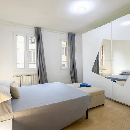 Apartment Borgognissanti *