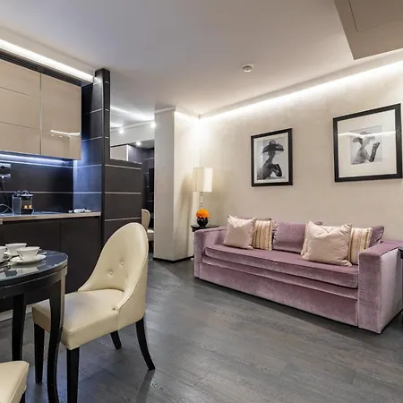 Hotel Ponte Vecchio Suites&spa