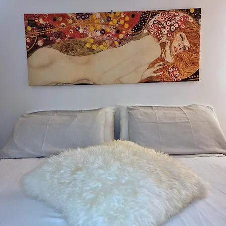 Laura Apartment Florence