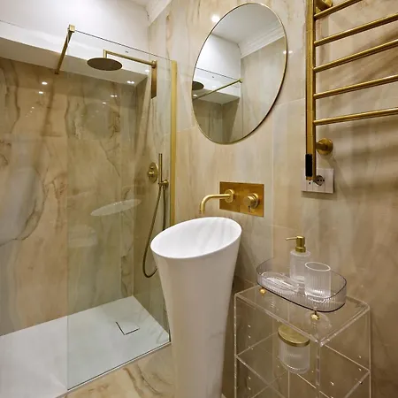 Beautiful 2 Bedroom At The Historic Center Florence