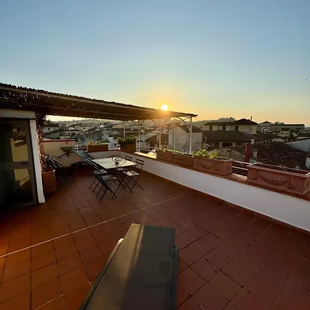 Апартаменты Pitti With A View *