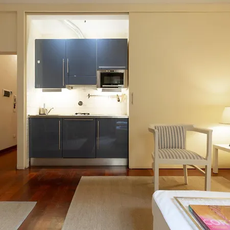 Apartment Sweet House In Petrarca Street *