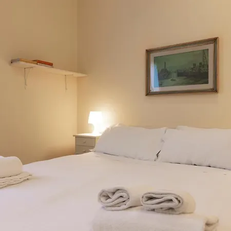 Apartment Sweet House In Petrarca Street