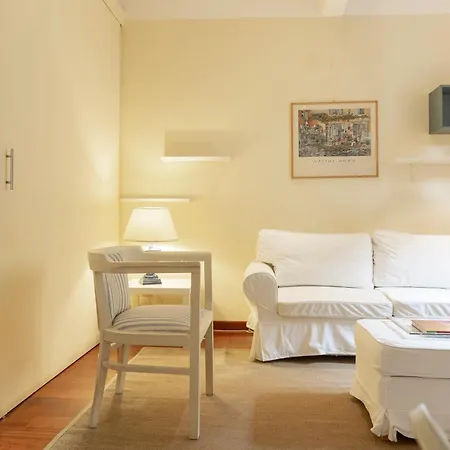 Apartment Sweet House In Petrarca Street *
