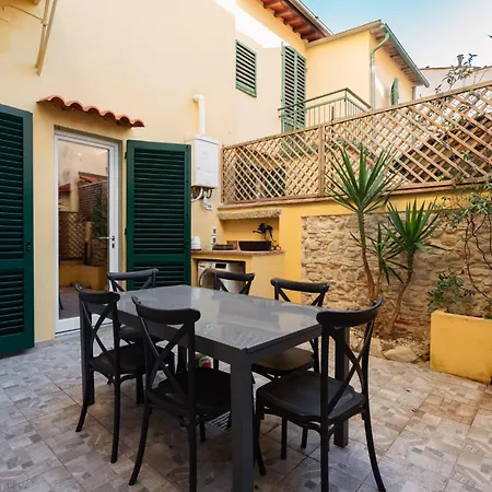 דירה Blu's House In