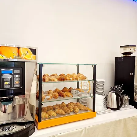 Firenze 2000 Hotel 2*