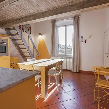 Yellow By Mmega Apartment