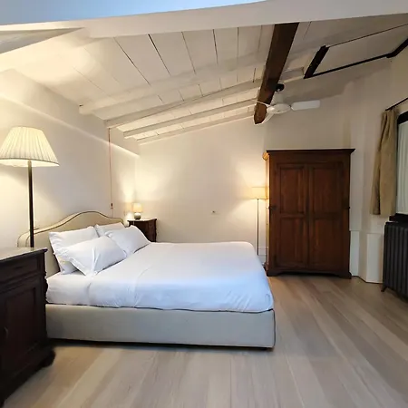 Cortile Santa Monaca Apartment