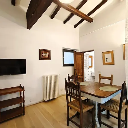 Apartment Cortile Santa Monaca