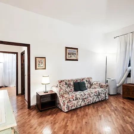 Uffizi 2 Apartment *