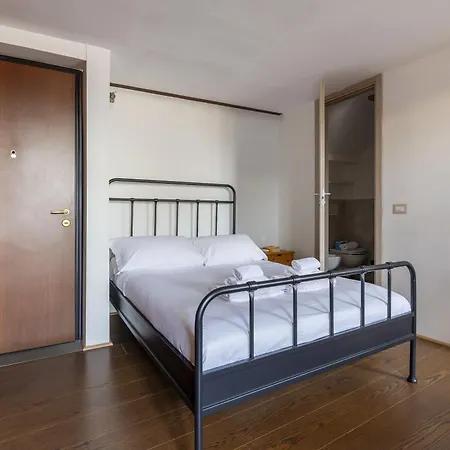 Apartment Fiesolana 27