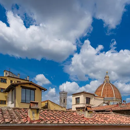 Explore Florence, Your Unforgettable At Via Giraldi House *