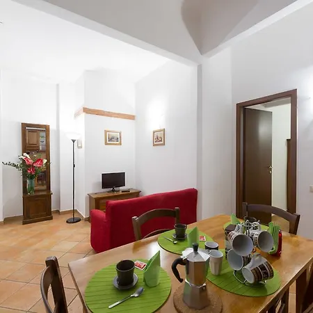 Calzaioli Apartment *