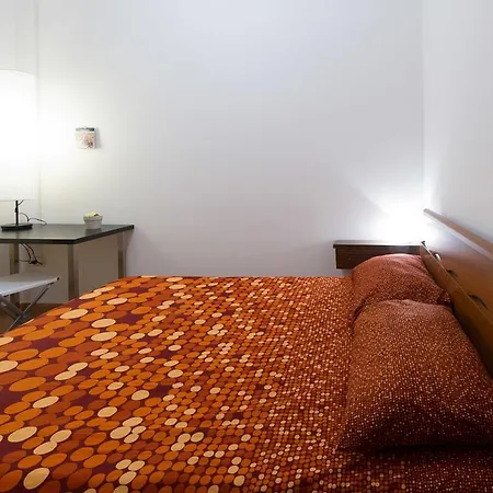 Calzaioli Apartment *