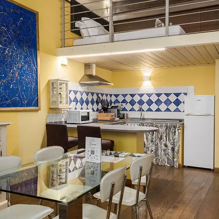 Unyca - The Very Heart Of Apartment *