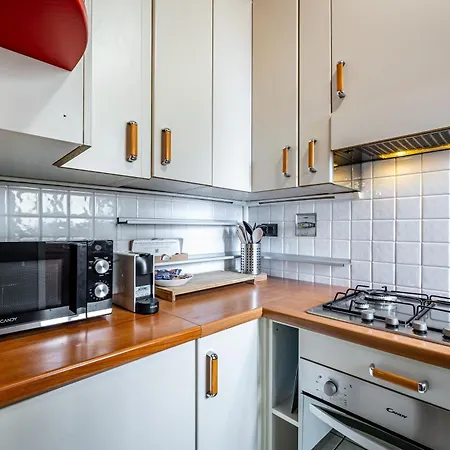 Yd Amaryllis Apartment *
