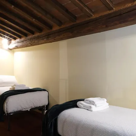 Apartment Wine Barbaresco Florence