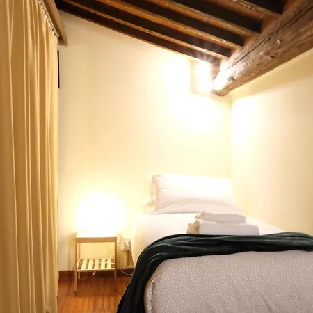 Wine Barbaresco Apartment *