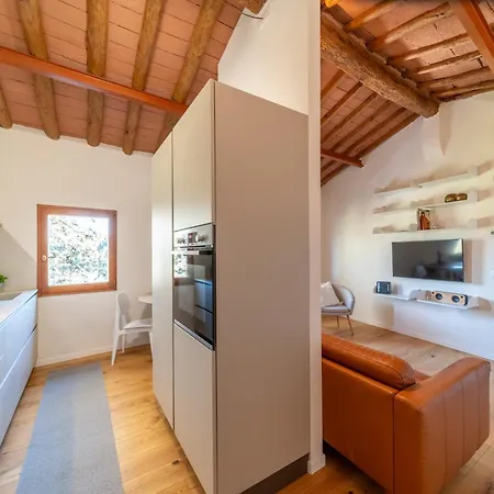 San Procolo Patio Apartment *