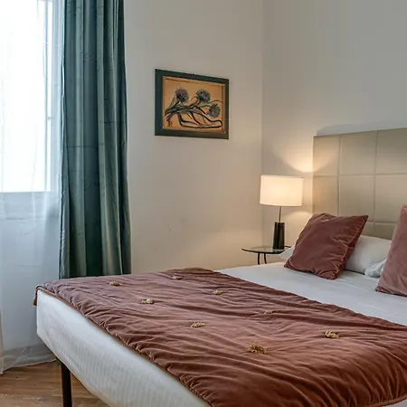 Maria Novella - Sweet Dreams In Apartment *