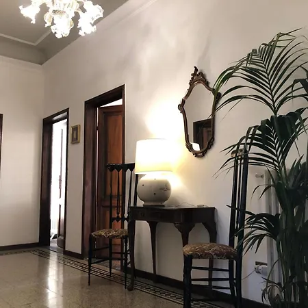 Florence Homestay Appartement *