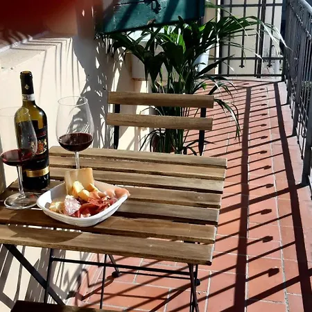 Florence Homestay Appartement