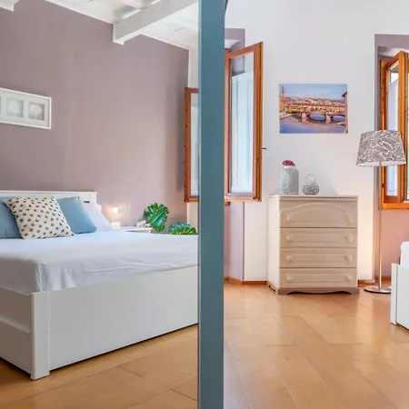Apartment San Frediano Luxury Florence