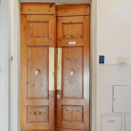 Florence Rooms Bed & Breakfast *