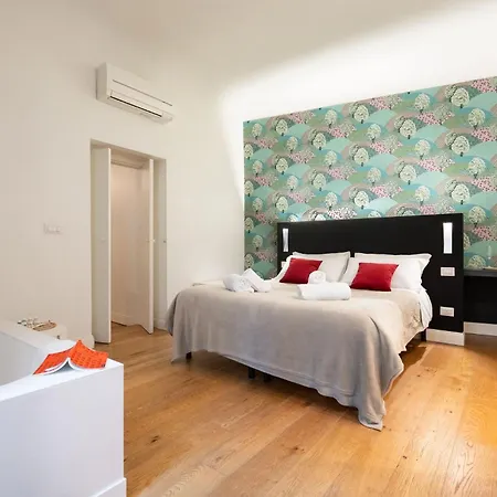 Keys Of Italy - Tornabuoni 5 Tot - Luxury Florence