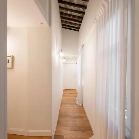 Keys Of Italy - Tornabuoni 5 Tot - Luxury
