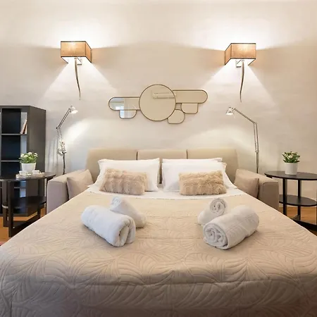 Apartment Keys Of Italy - Tornabuoni 5 Tot - Luxury