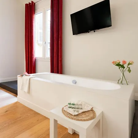 Keys Of Italy - Tornabuoni 5 Tot - Luxury Apartment Florence