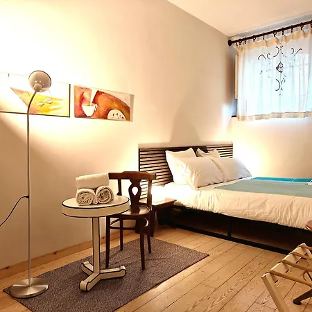 Mazzini Charming Getaway With Courtyard Florence