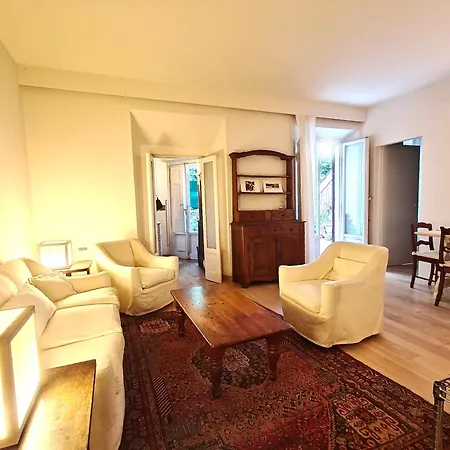 Mazzini Charming Getaway With Courtyard Florence