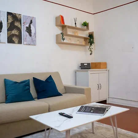 Pitti13 Apartment Florence