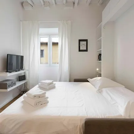Frescobaldi By Mmega Apartment