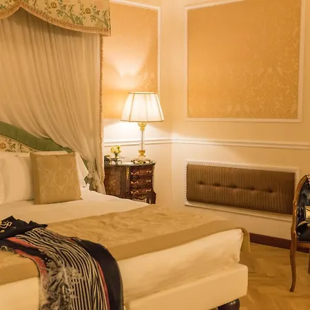 Hotel Bernini Palace 5*