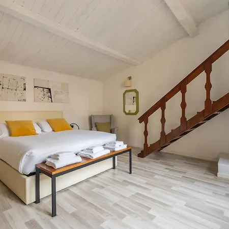 House On The Roof - Dolce *
