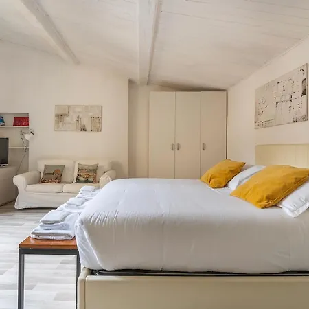 House On The Roof - Dolce Apartment Florence