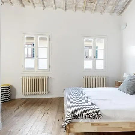 Ghibellina Attic Apartment *
