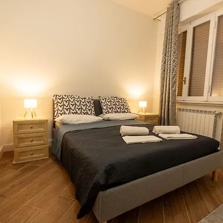 Modern Two-room Near Station And Airport Appartamento