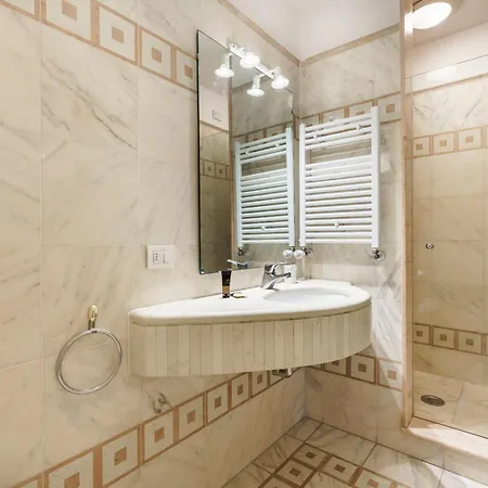 Borgo Albizi Penthouse - 360 Terrace View Apartment