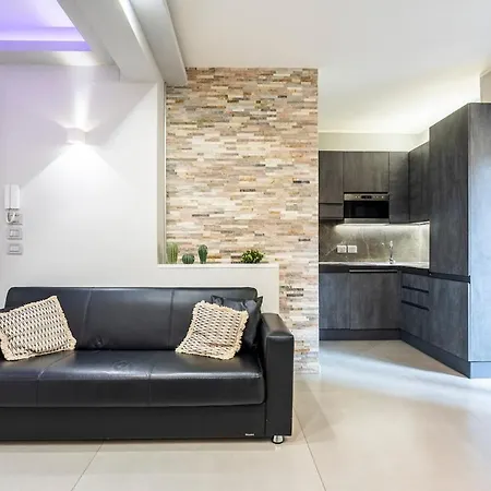 New - 2 Min Metro Batoni - Luxury Con Posto Auto *
